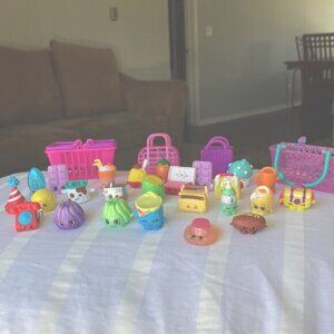 SHOPKINS RANDOM ITEMS